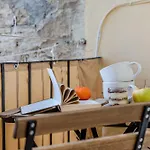 Apartment Charming Mezzanino *