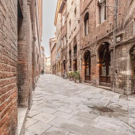 Charming Mezzanino * Siena