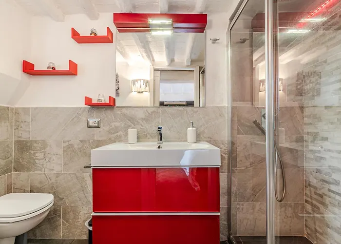 Charming Mezzanino Apartamento *