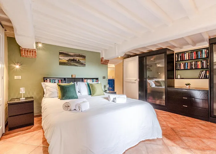 Charming Mezzanino Apartman